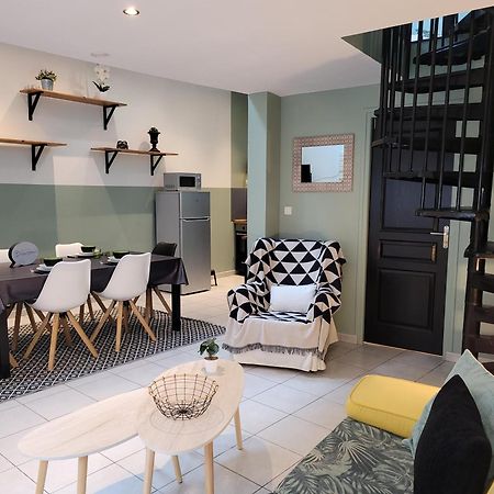 Loft 4 Du Temple Hypercentre & Parking Apartment Cambrai Bagian luar foto