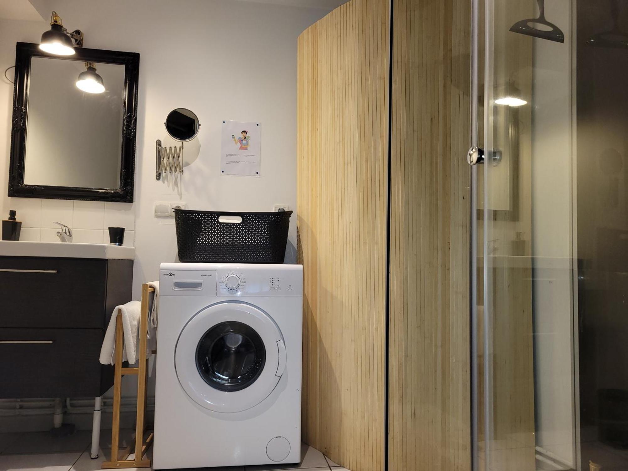 Loft 4 Du Temple Hypercentre & Parking Apartment Cambrai Bagian luar foto