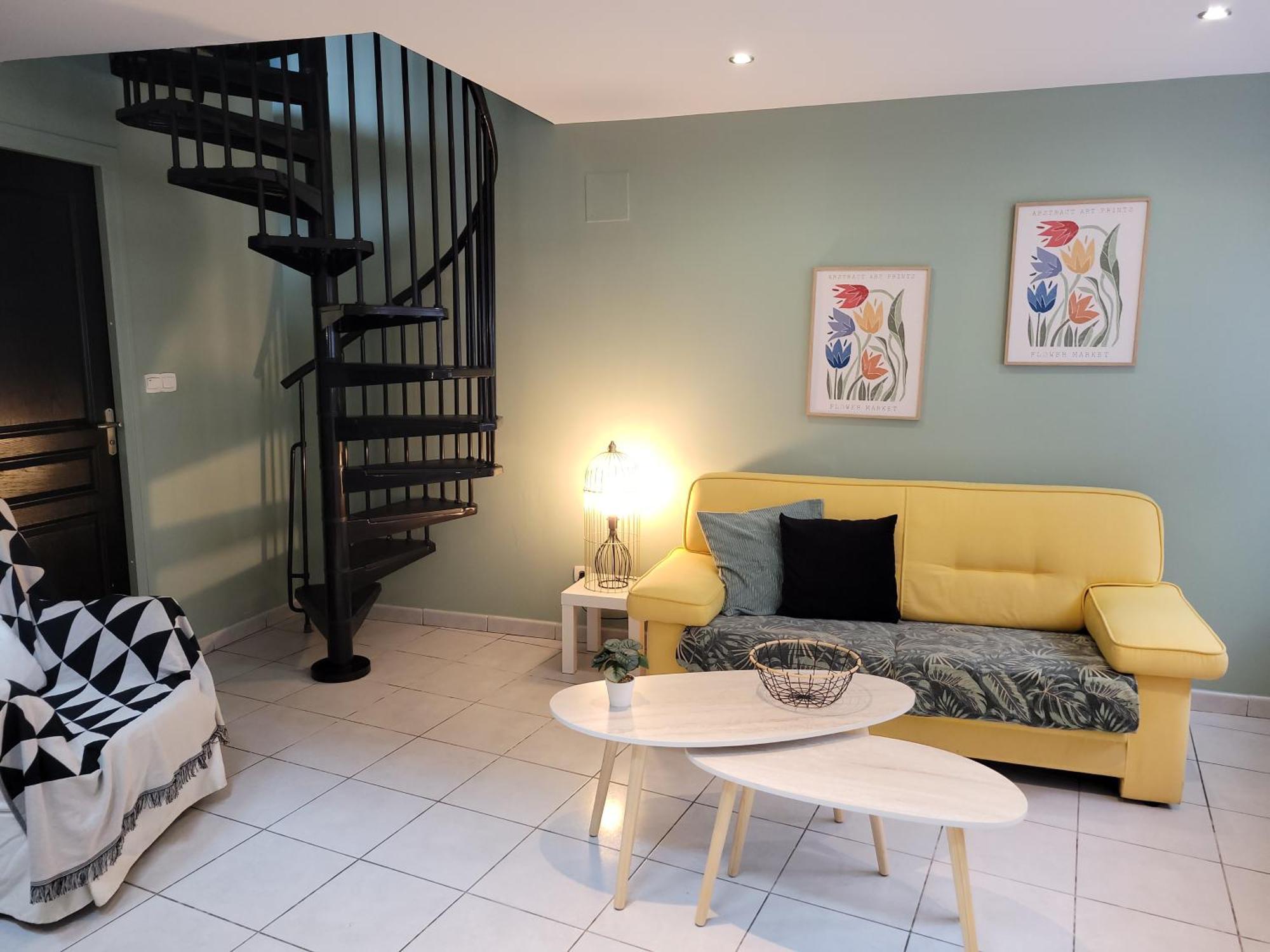 Loft 4 Du Temple Hypercentre & Parking Apartment Cambrai Bagian luar foto