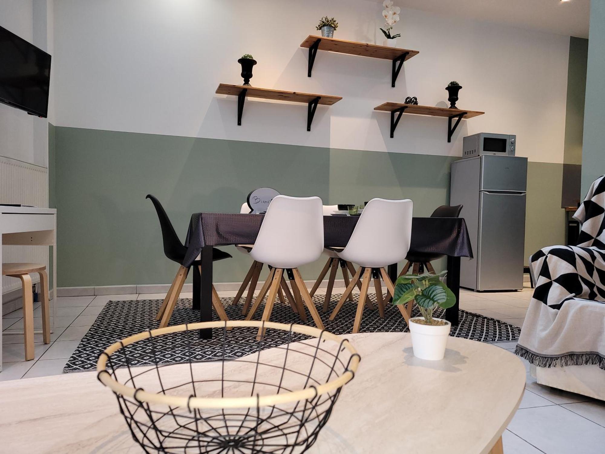 Loft 4 Du Temple Hypercentre & Parking Apartment Cambrai Bagian luar foto